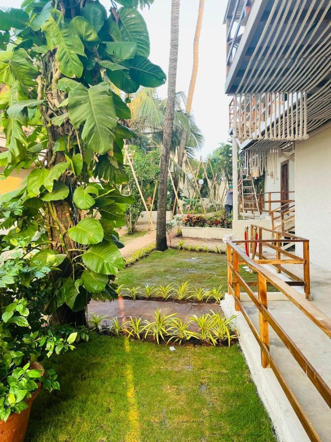 Ukiyo Beach Resort Мандрем Екстер'єр фото