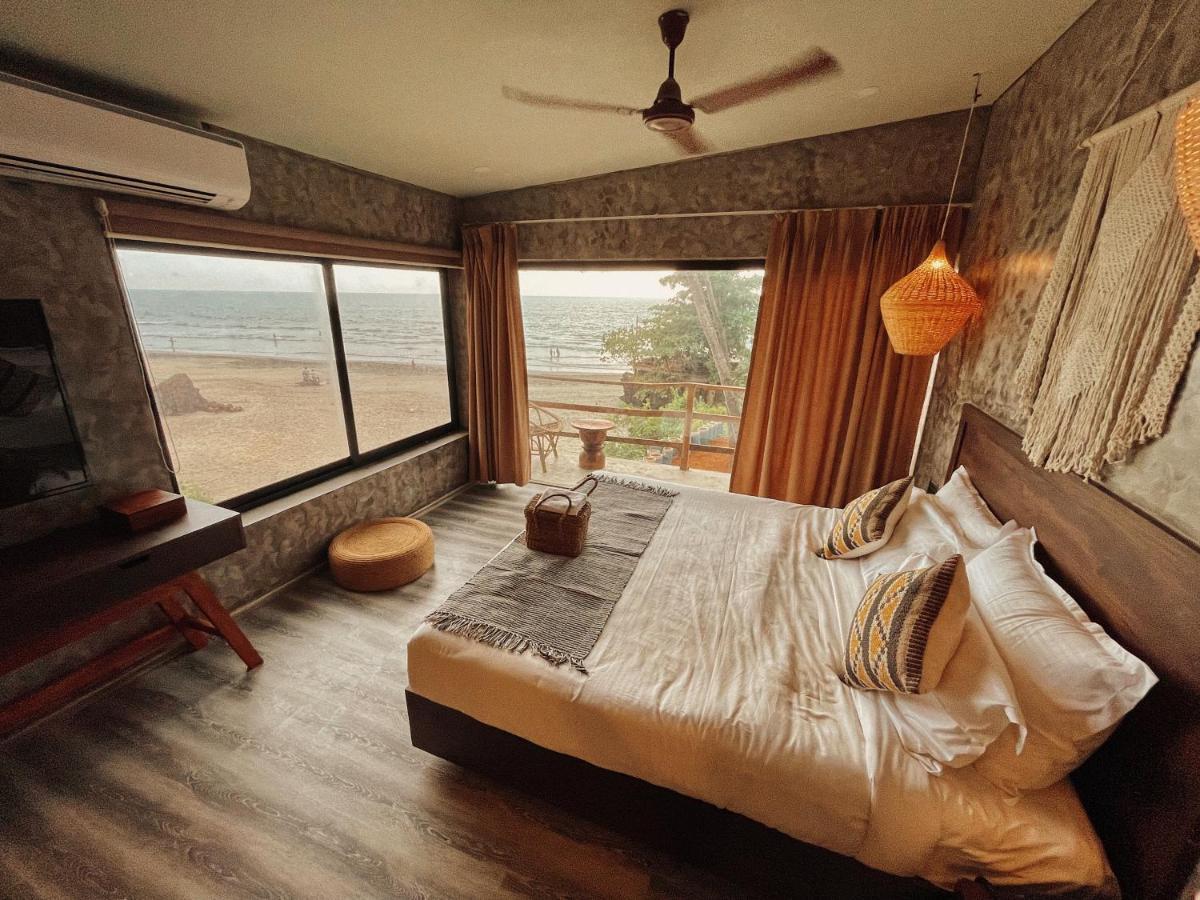 Ukiyo Beach Resort Мандрем Екстер'єр фото