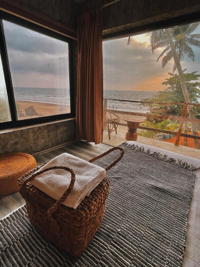 Ukiyo Beach Resort Мандрем Екстер'єр фото